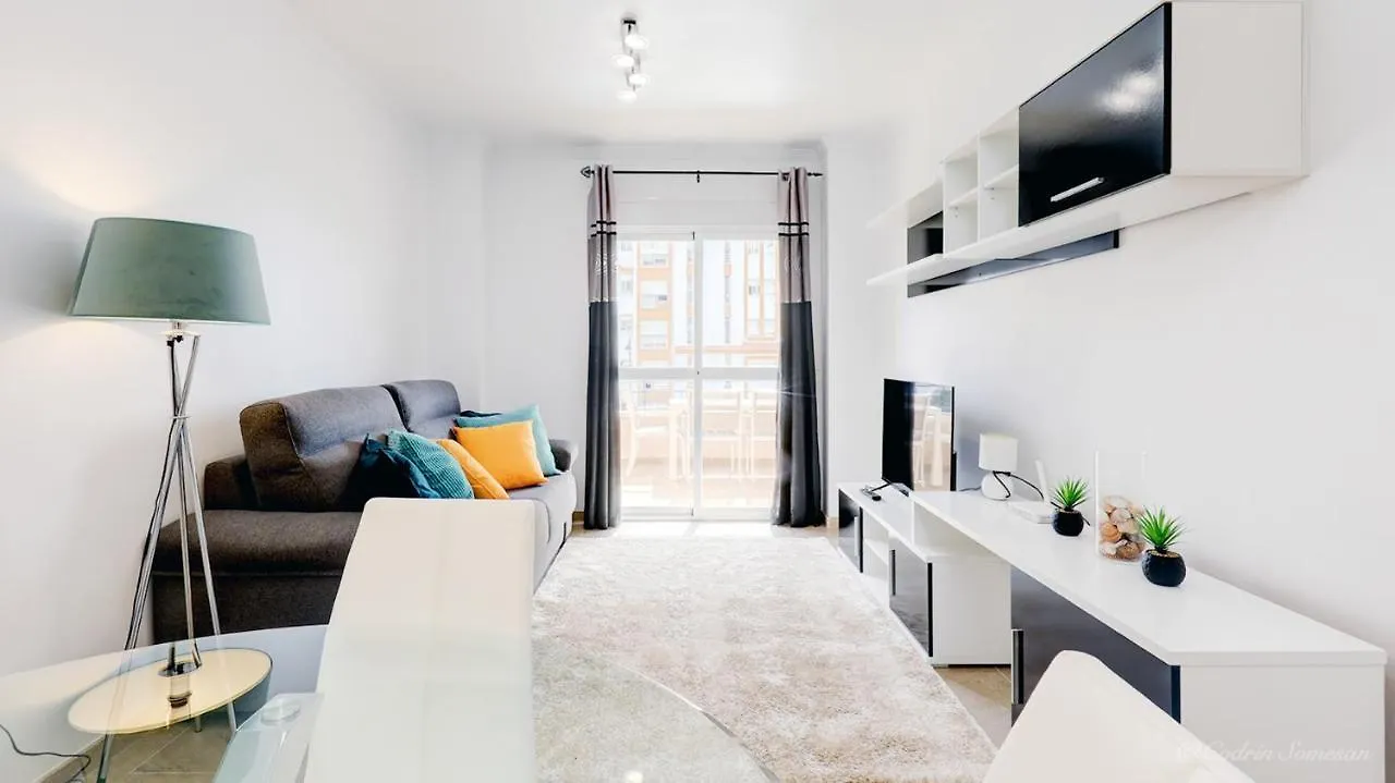 Cozy Apartment Overlooking Estepona'S Marina! 0*, 埃斯特波纳 西班牙