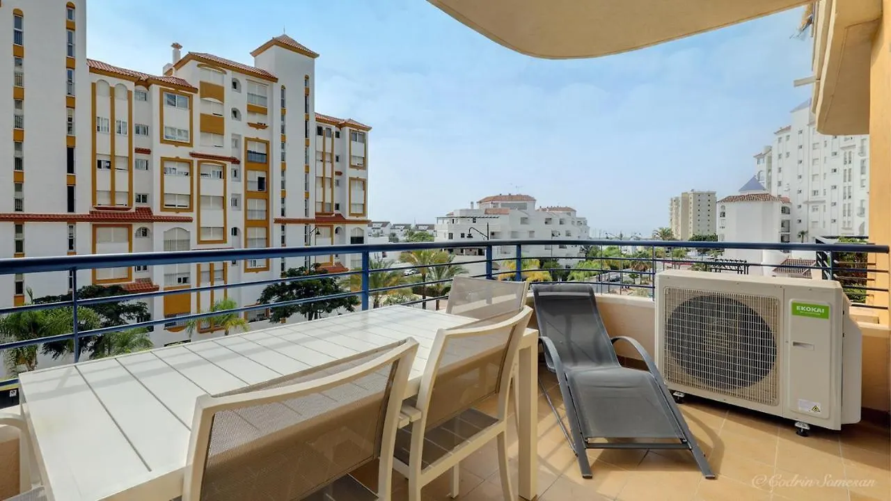 Cozy Apartment Overlooking Estepona'S Marina! 0*, Estepona Spain