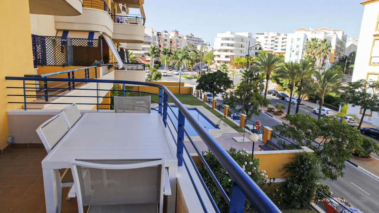 Cozy Apartment Overlooking Estepona'S Marina! 埃斯特波纳